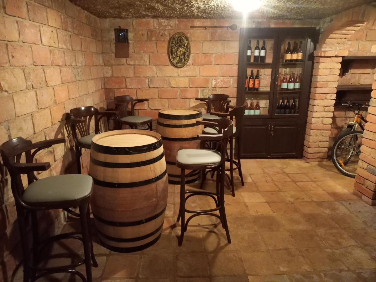 Robinson Vila Kitokret Kutjevo Экстерьер фото